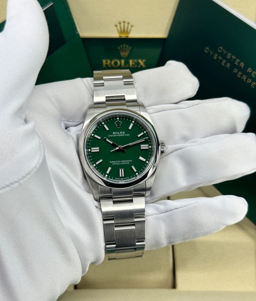 Rolex Oyster Perpetual 126000